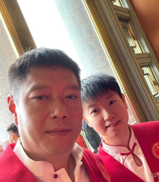 邱贻可回应与马龙两代人