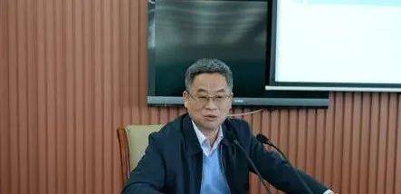 震惊！重庆政法委原书记陆克华被决定逮捕，背后真相令人深思