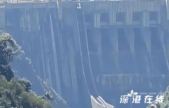 印度又断水:大坝关闭 下游河床裸露