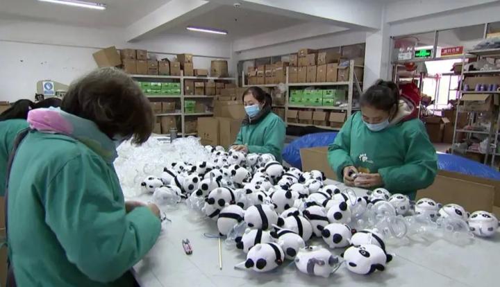 美国客户催单热 物流企业疯狂赶工