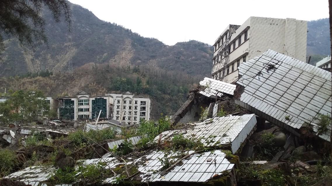 震惊！5·12北川老县城地震遗址收费不实真相曝光，背后竟隐藏这些秘密！
