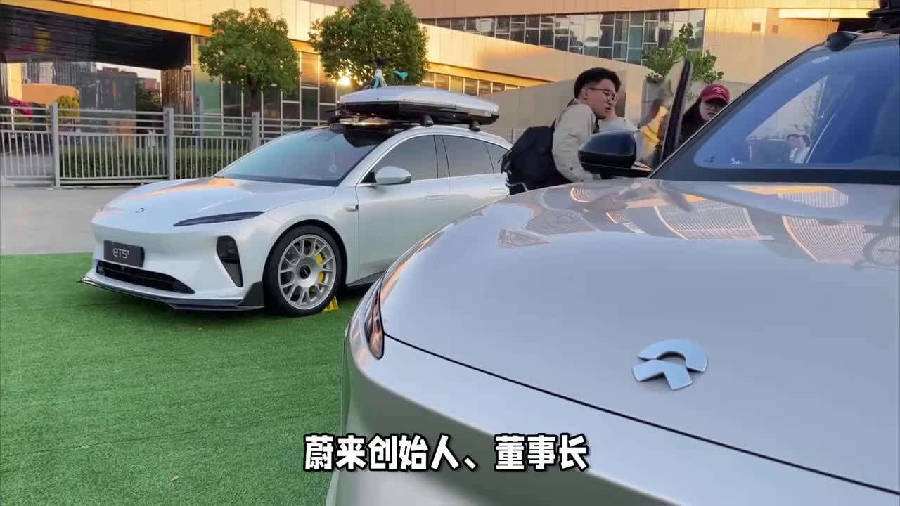 李斌亲测全新蔚来ES6高速爆胎场景