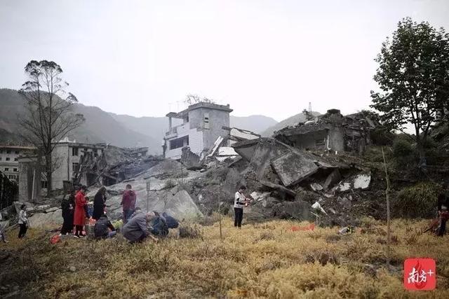 5·12北川老县城地震遗址收费不实