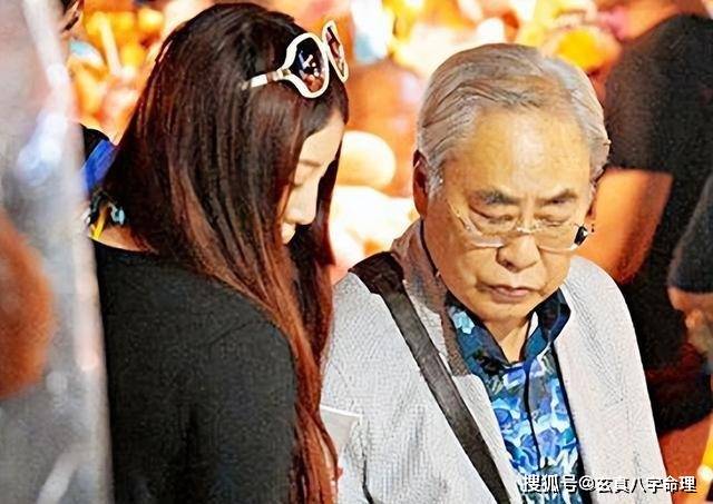 女星父亲否认贪污重建款 原单位回应
