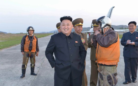 金正恩指导朝鲜空军防空战斗