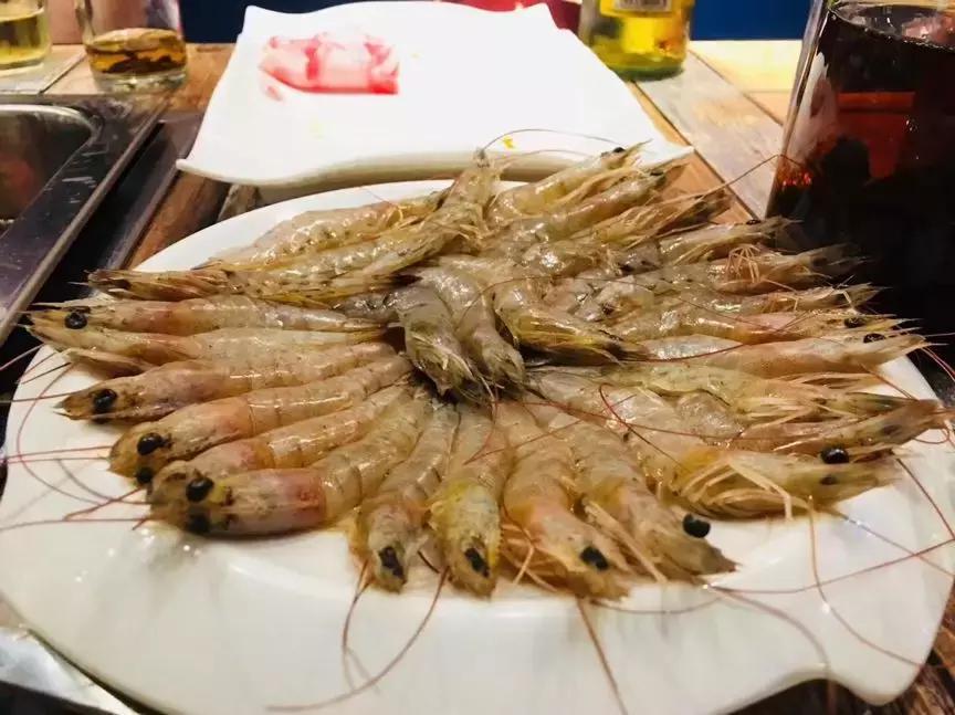 盒马生菜袋有活青蛙